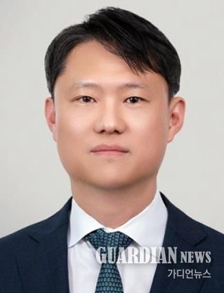 전 전주지법 정읍지원장 전일호 변호사, 정읍시민장학재단에 100만원 기부